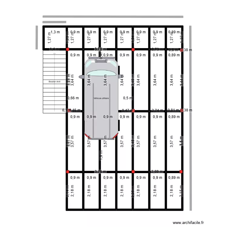 plateforme selon photos, OK (plan pdf AVN, escalier mal plac&eacute;...). Plan de 29  et 69 m²