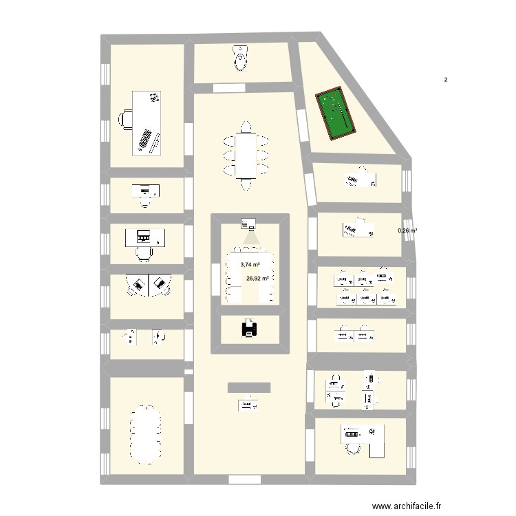 cabinet. Plan de 17 pièces et 84 m2