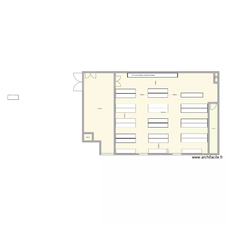 Plan zone stockage. Plan de 5  et 182 m²
