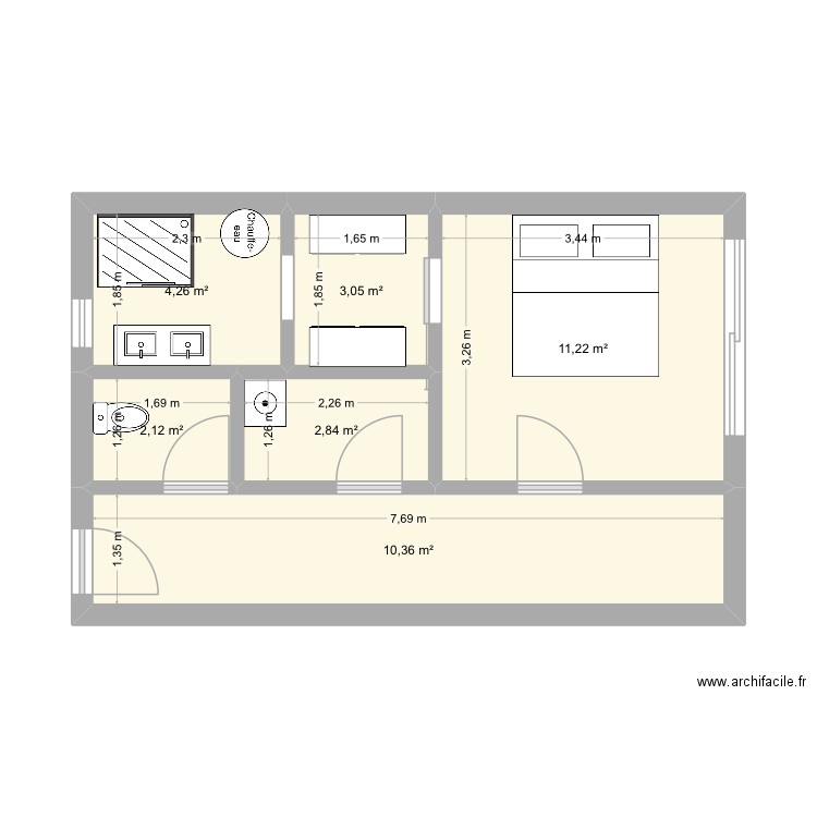 Grange. Plan de 6 pièces et 34 m2