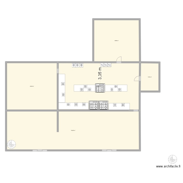 projet vente boutique. Plan de 5 pièces et 361 m2