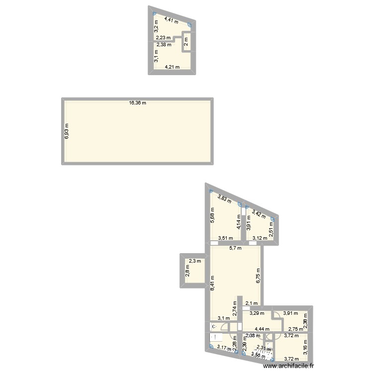 Gite 10/12. Plan de 16 pièces et 147 m2