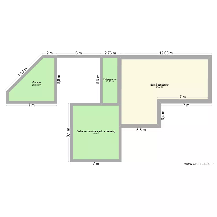 A reconstruire. Plan de 4 pièces et 172 m² A reconstruire. Plan de 4 pièces et 172 m²