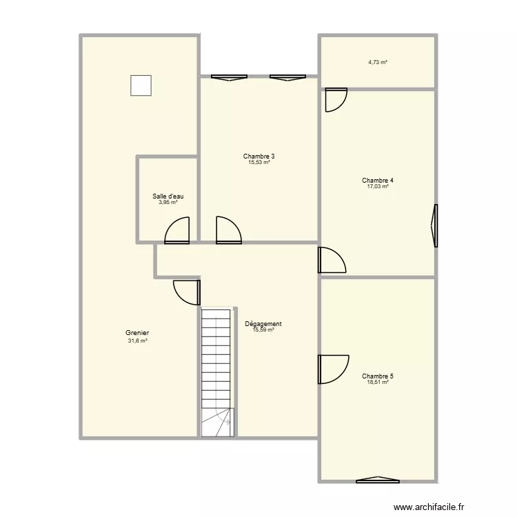 CRASSAT ETAGE. Plan de 8 Pièces et 110 m²