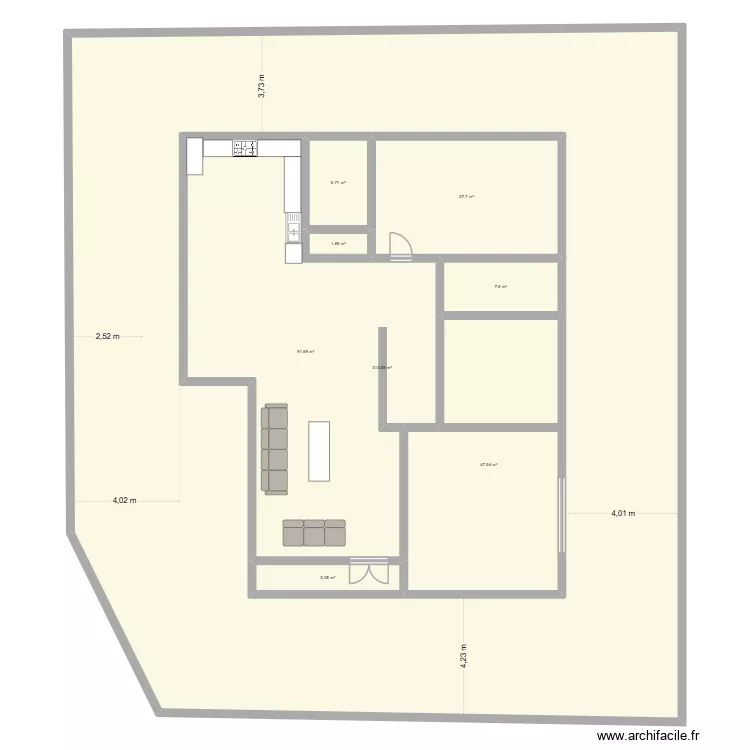 plan Nabil. Plan de 8  et 717 m²