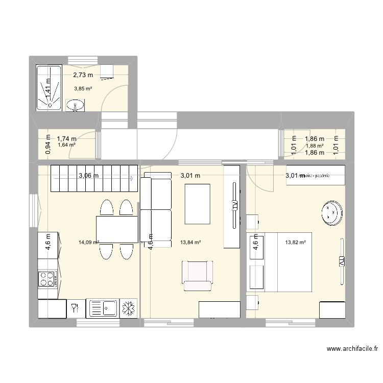 COUUNDAO. Plan de 6 pièces et 49 m2