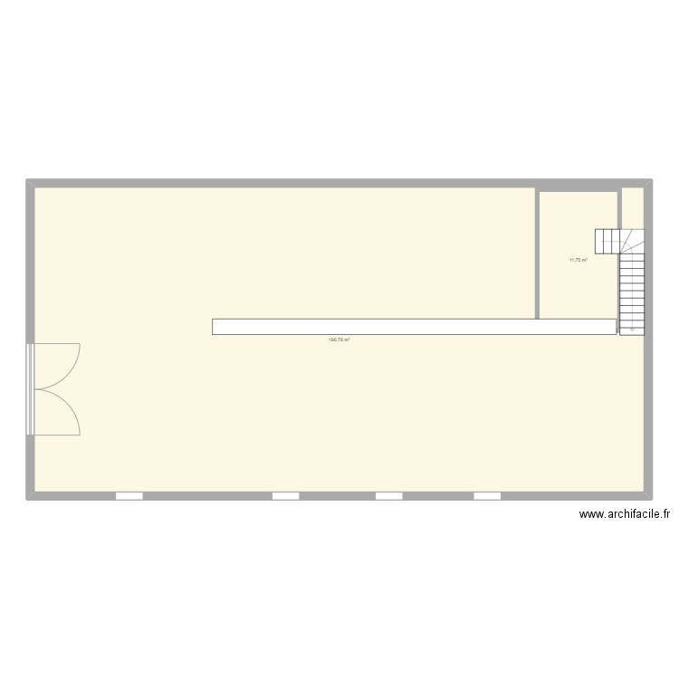 ESTEVE RDC. Plan de 2 pièces et 212 m2