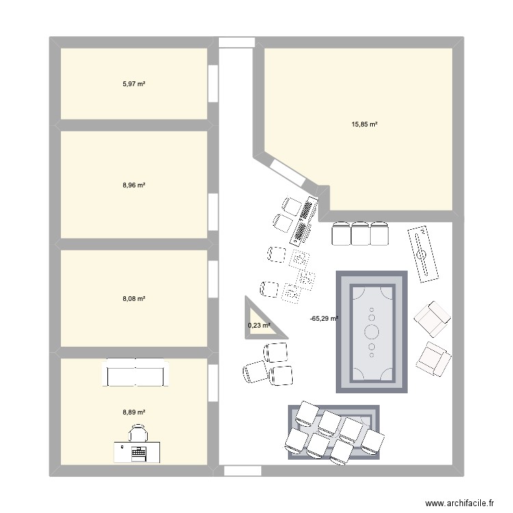 studio (visite école). Plan de 7 pièces et 85 m2