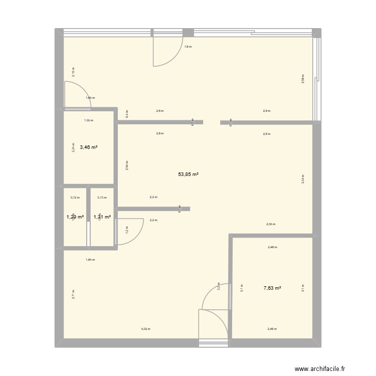 snack. Plan de 5 pièces et 68 m2