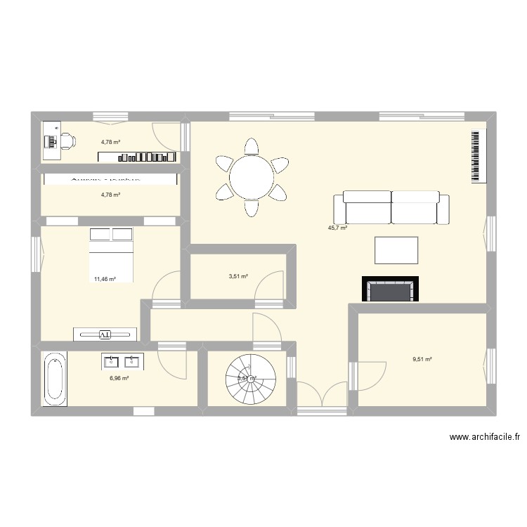 Maison modifiée. Plan de 8 pièces et 90 m2