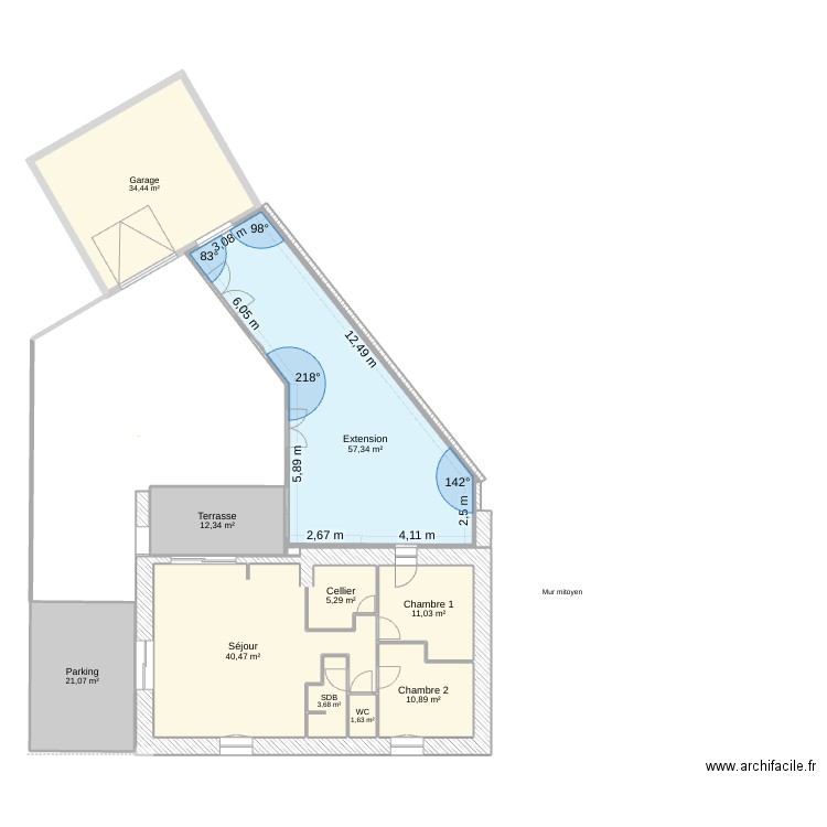 Extension avec cotes. Plan de 10 pièces et 198 m2