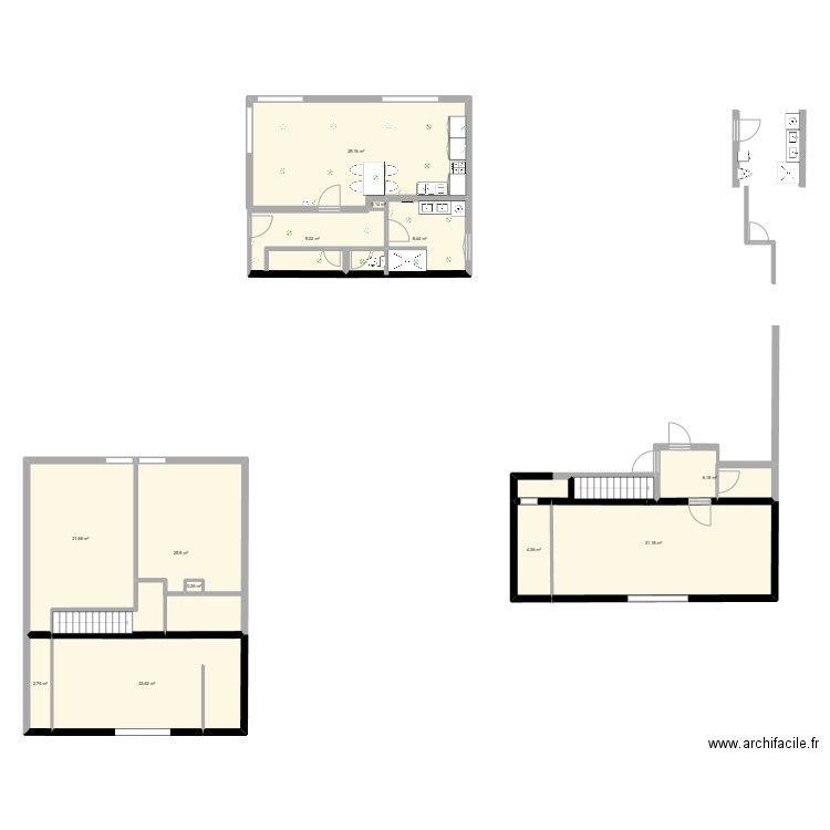 Studio. Plan de 19 pièces et 252 m2