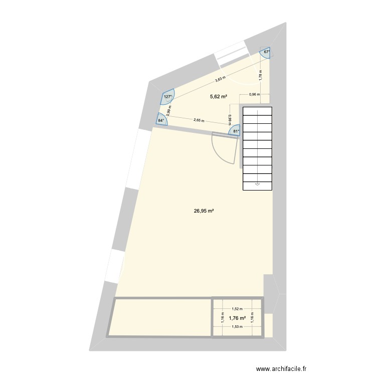 palau. Plan de 3 pièces et 44 m2