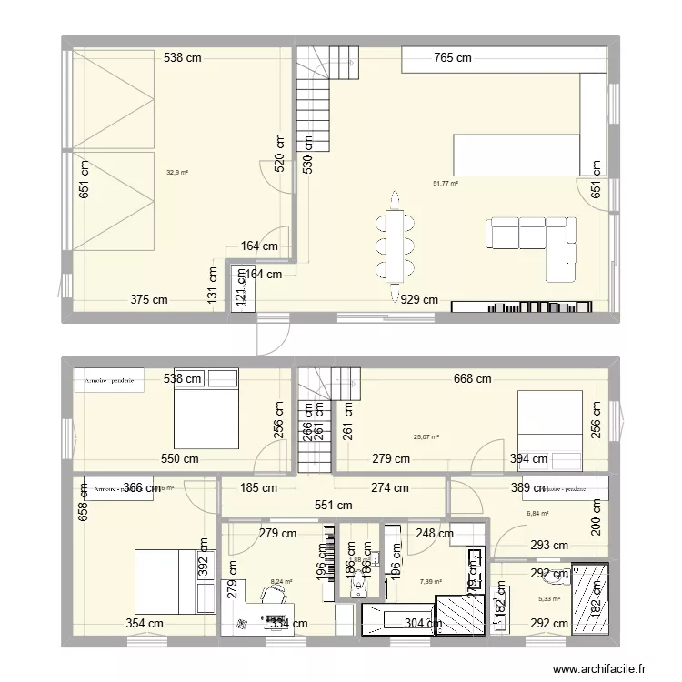Maison à étage. Plan de Maison à étage. Plan de
