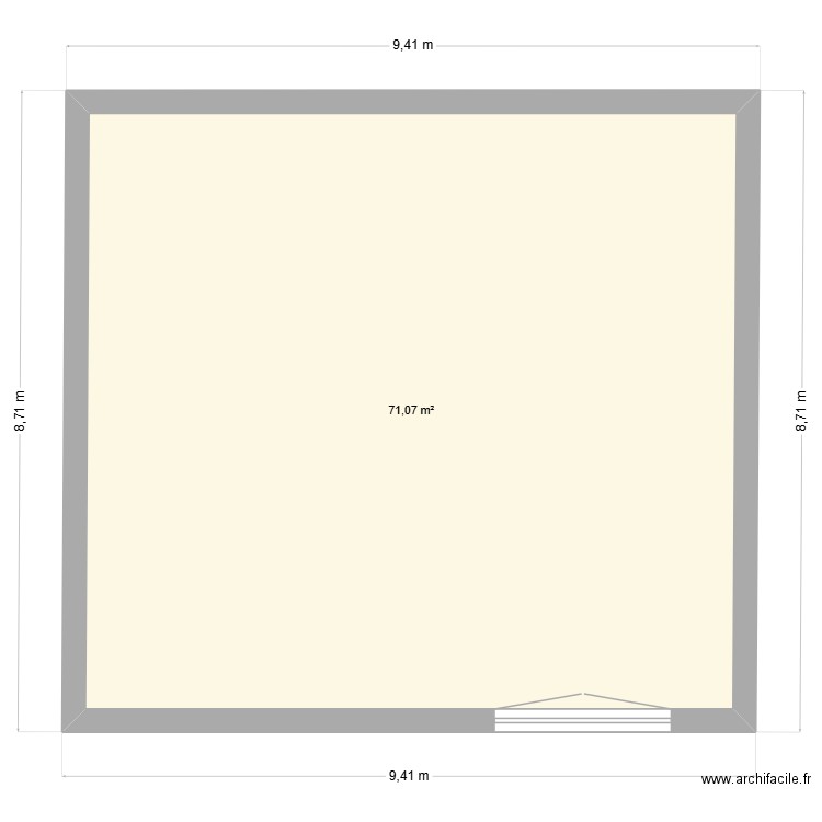 Cosne. Plan de 1 pièce et 71 m2