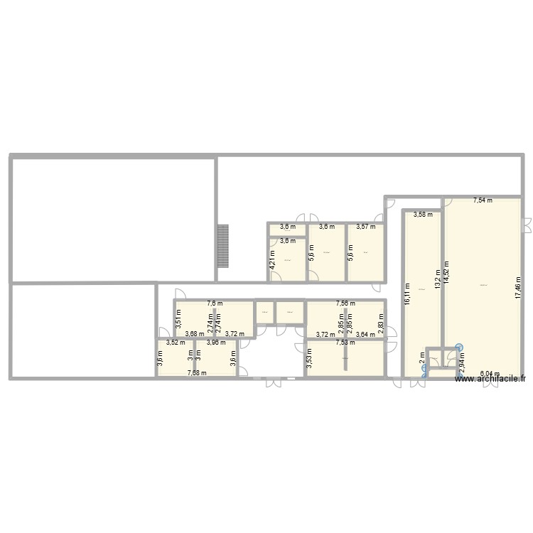 BAVAY. Plan de 14 pièces et 363 m2