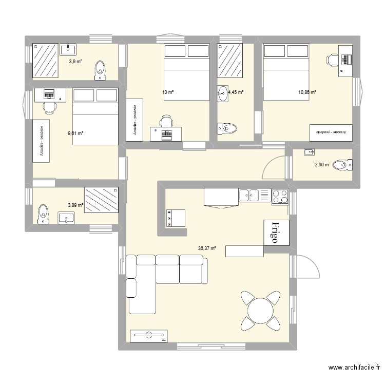 rom. Plan de 8 pièces et 81 m2