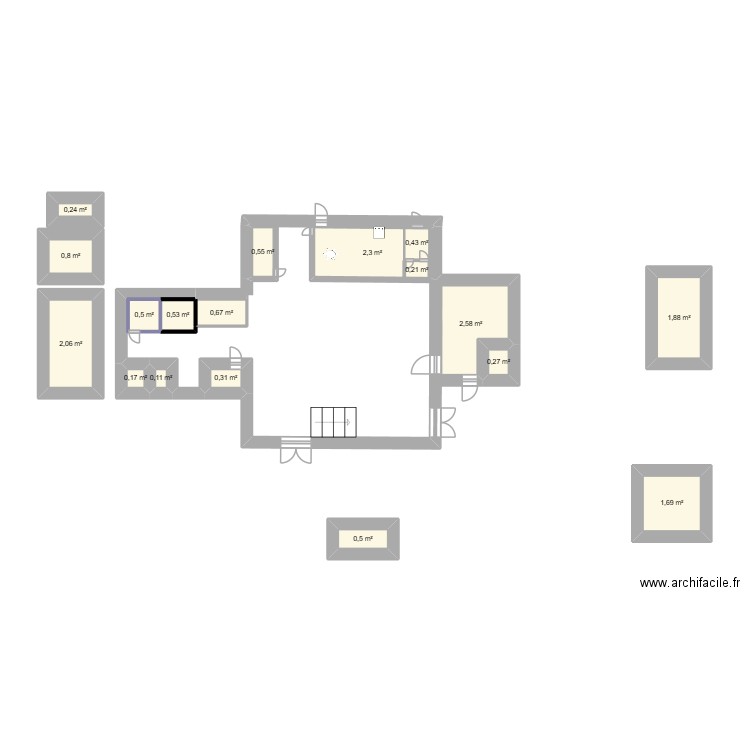 FARAG. Plan de 18 pièces et 17 m2
