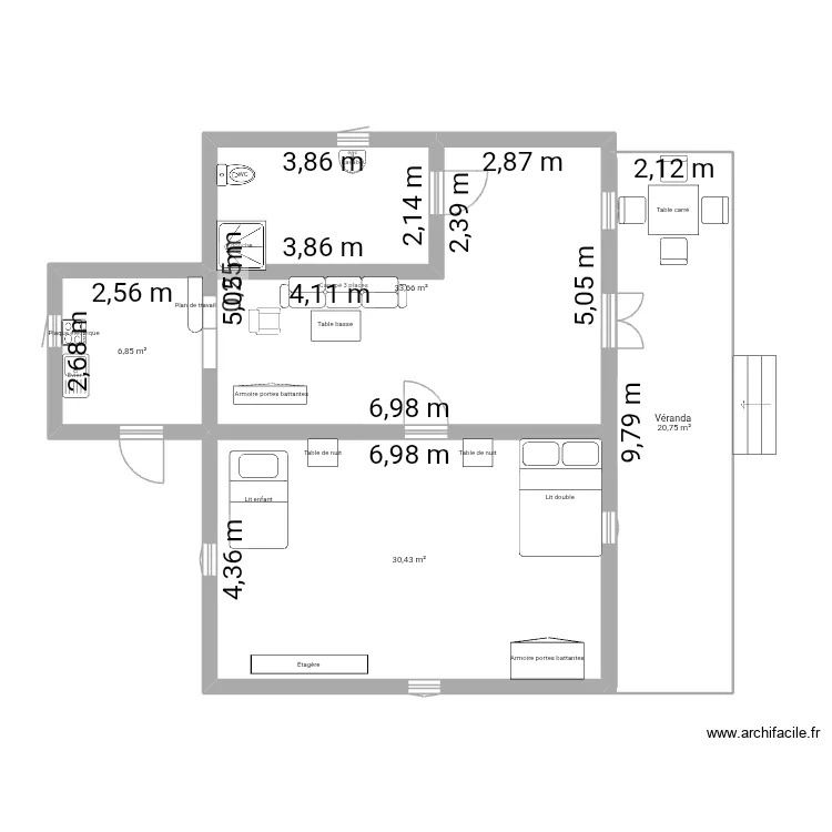 Maison. Plan de 4 Pièces et 92 m²
