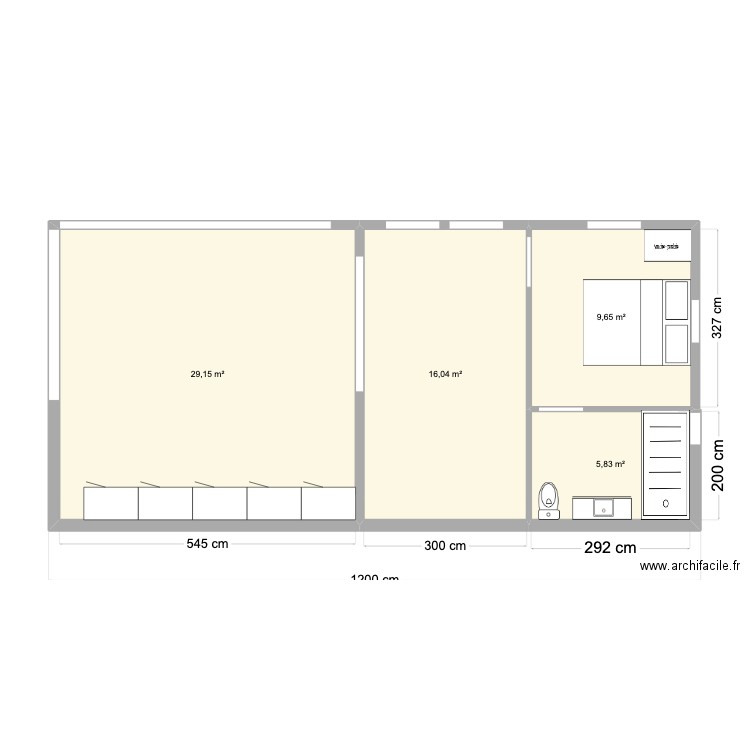 Atelier interieur. Plan de 4 pièces et 61 m2