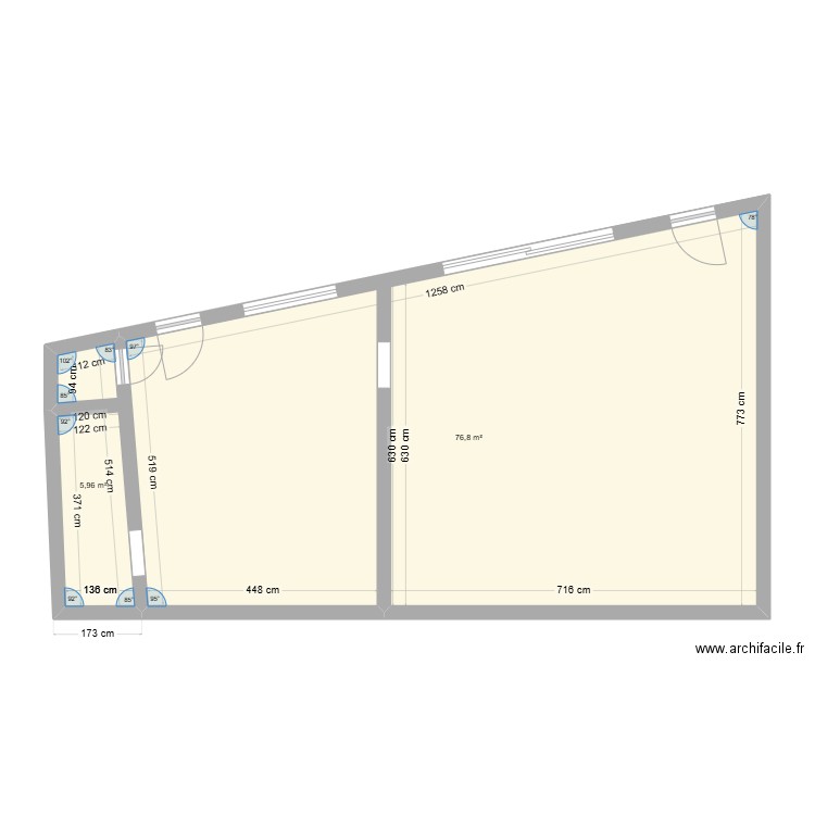 Ego Ideam. Plan de 2 pièces et 83 m2