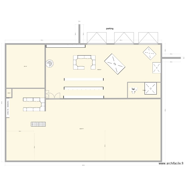 dépôt Magazin. Plan de 6 pièces et 667 m2