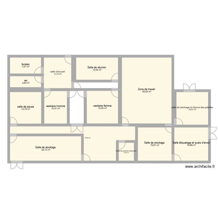 entreprise. Plan de 14 pièces et 221 m2