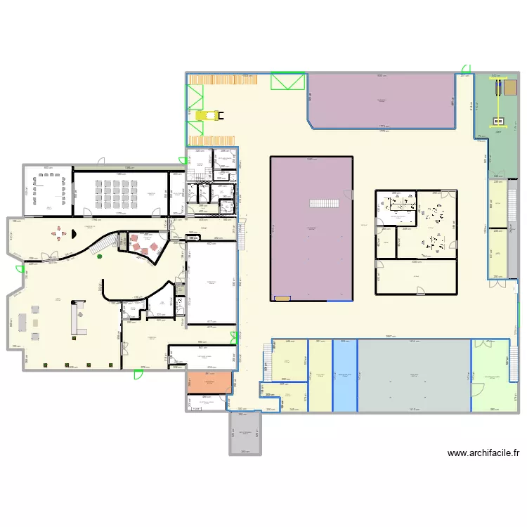 VOLTA RDC labo pareil qu'avant mais pas dans le m&ecirc;me sens. Plan de 