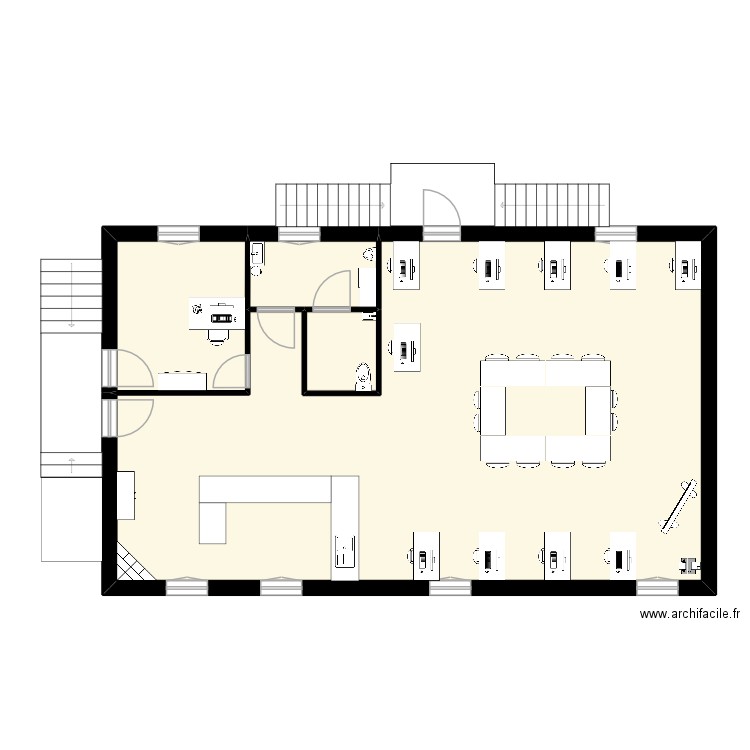 SALLE DE FORMATION. Plan de 4 pièces et 117 m2