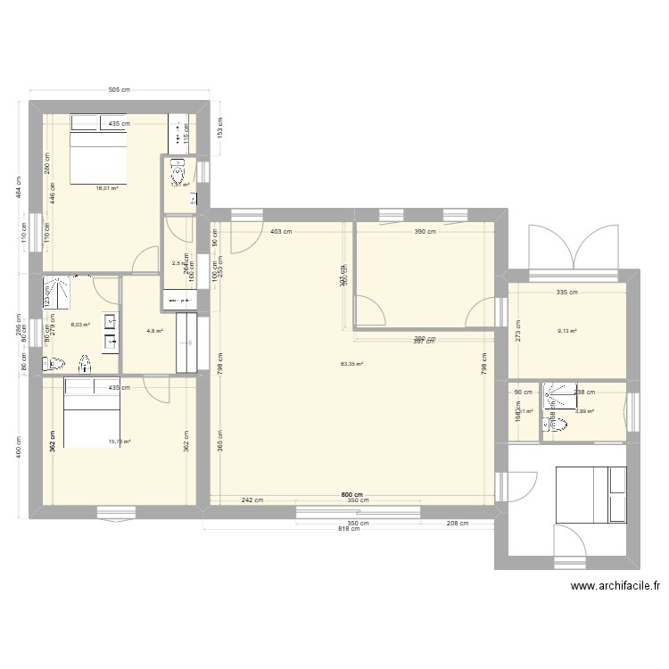 Monpazier. Plan de 10 pièces et 125 m2