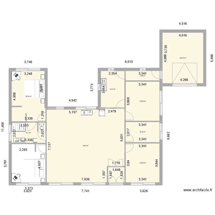 Maison 1. Plan de 9 pièces et 142 m2