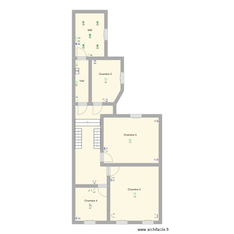 étage. Plan de 7 pièces et 86 m2