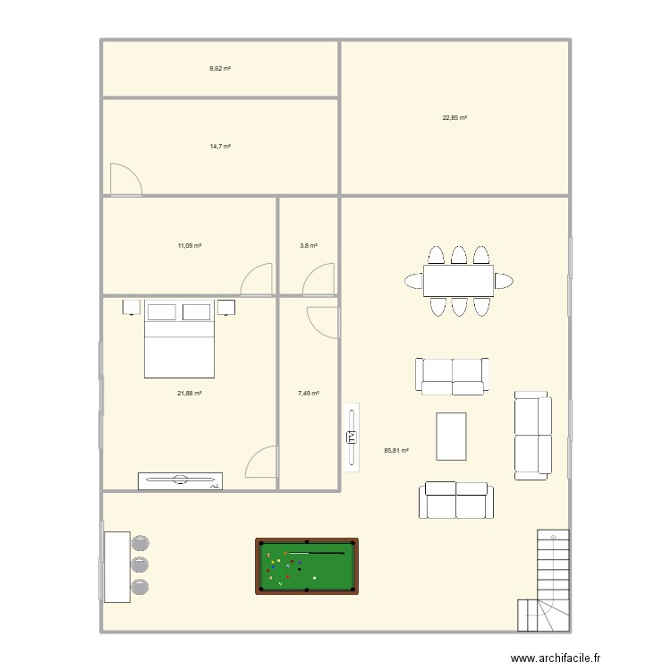 plan maison. Plan de 8 pièces et 176 m2