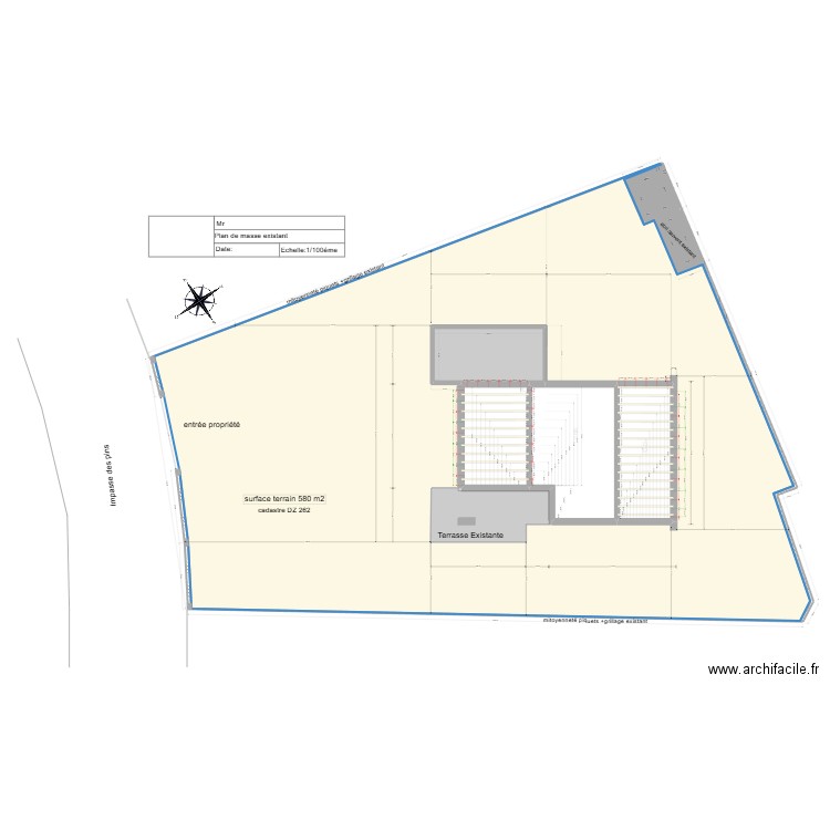 plan de masse existant avec calepinage poutrelles. Plan de 8 pièces et 779 m2
