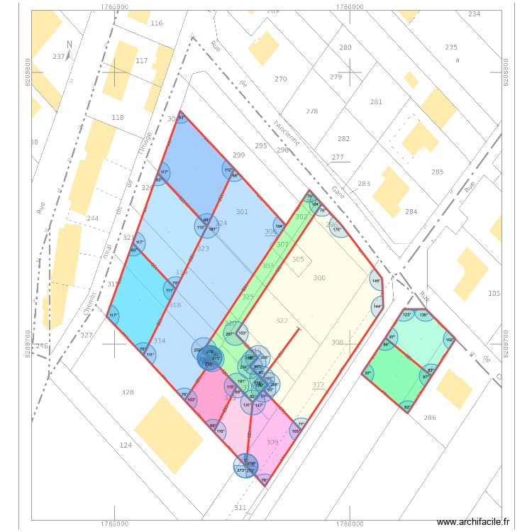 1 plan face meme profondeur avec bandock. Plan de 0 pièce et 0 m2