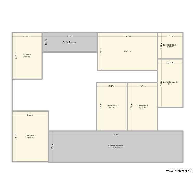 Appartement. Plan de 9 pièces et 103 m2