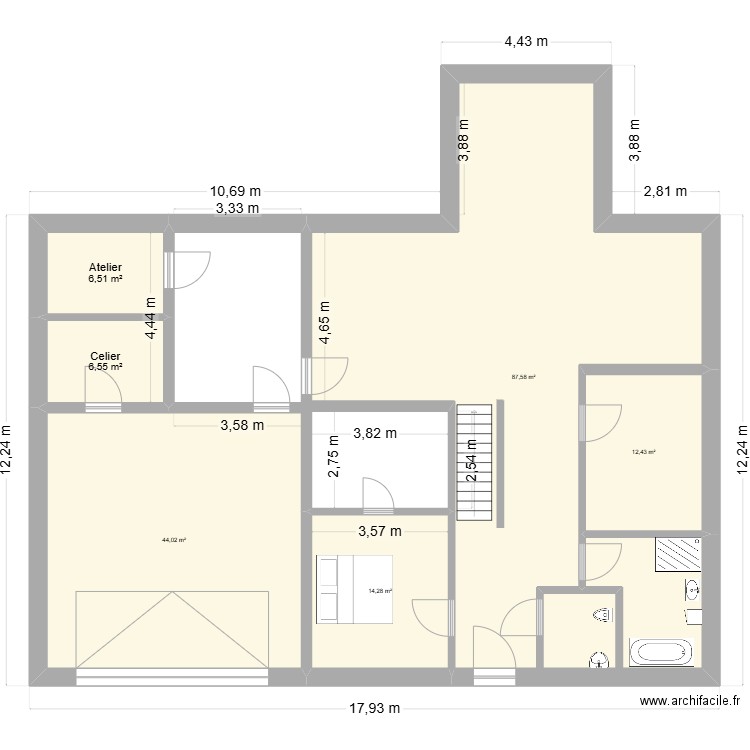 Projet. Plan de 6 pièces et 171 m2