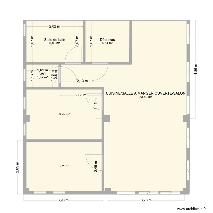 Sous sol sur pilotis 2. Plan de 6 pièces et 64 m2