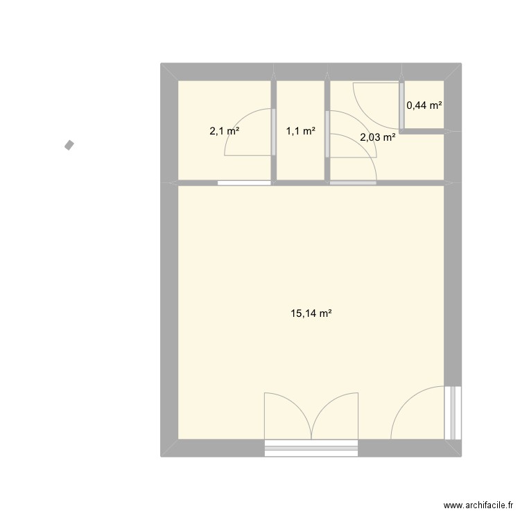 Studio. Plan de 5 pièces et 21 m2