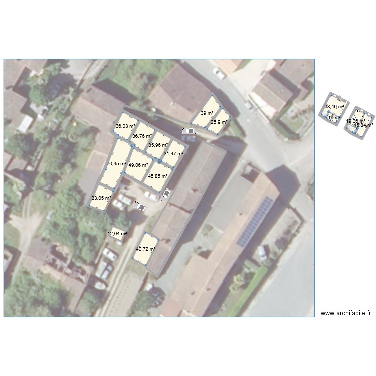 Montfaucon 1. Plan de 16 pièces et 527 m2