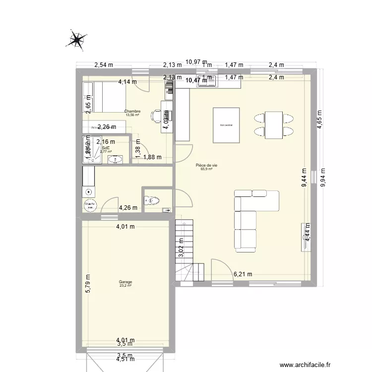 RDC. Plan de 4  et 125 m²