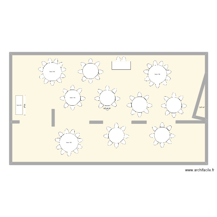 plan de table. Plan de 2 pièces et 183 m2
