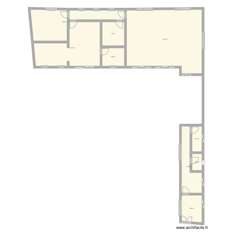 CAMPO. Plan de 9 pièces et 159 m²