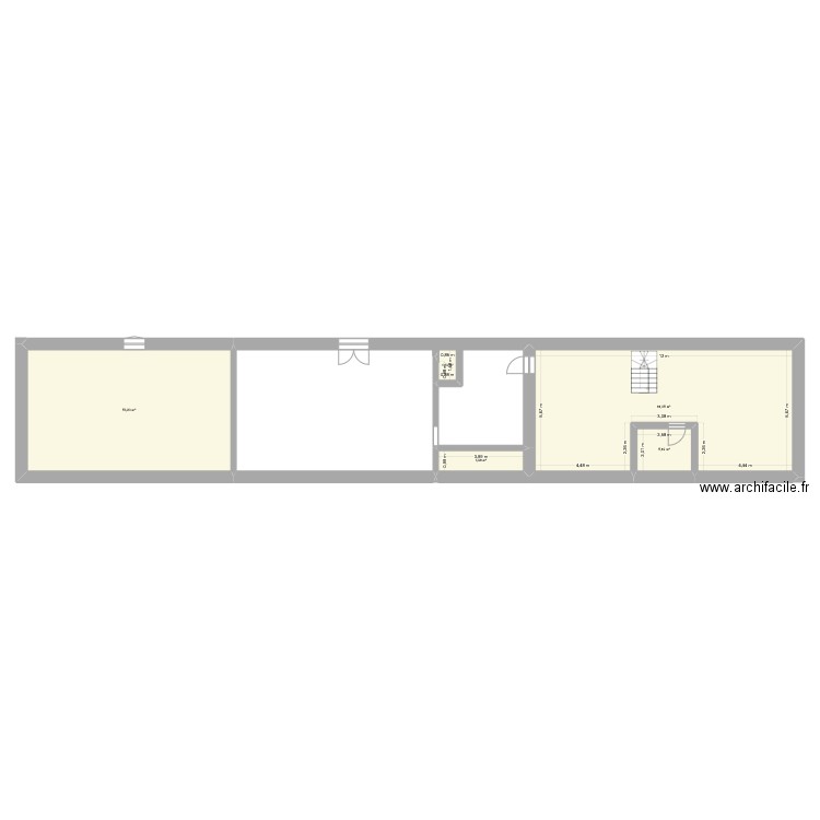 Batiment 2 RDC. Plan de 5 pièces et 125 m2