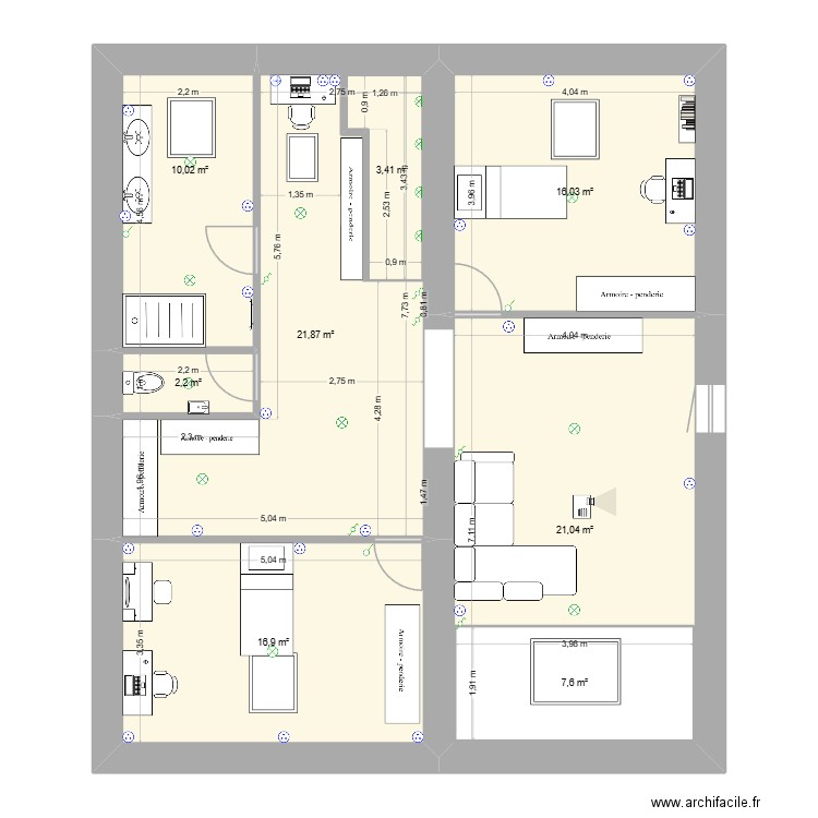 plan 4 etage. Plan de 8 pièces et 111 m2