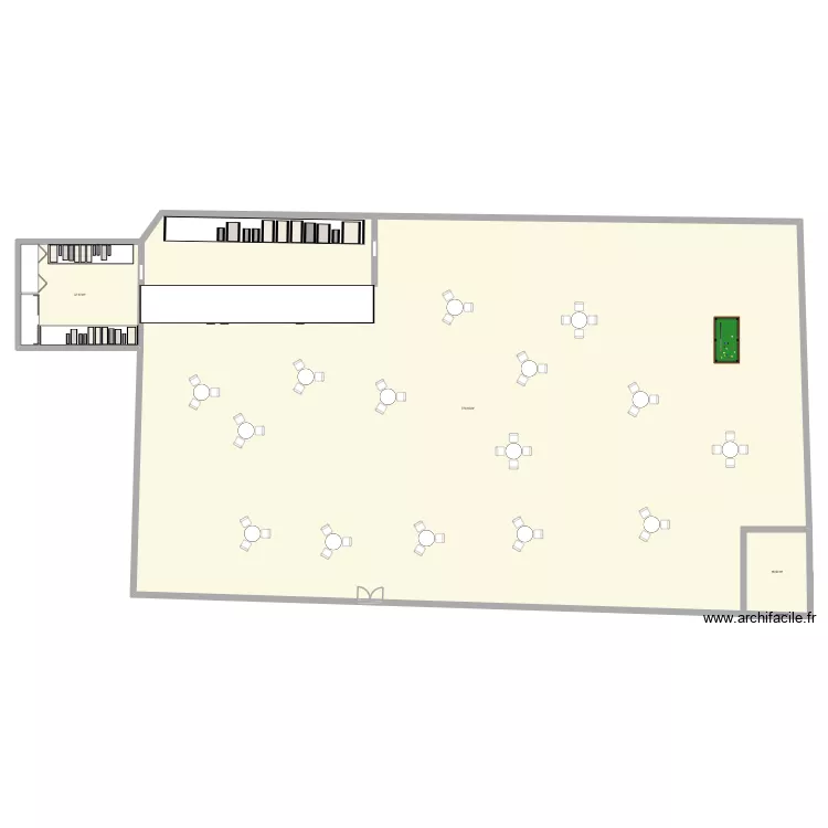 bar. Plan de 4 Pièces et 824 m²