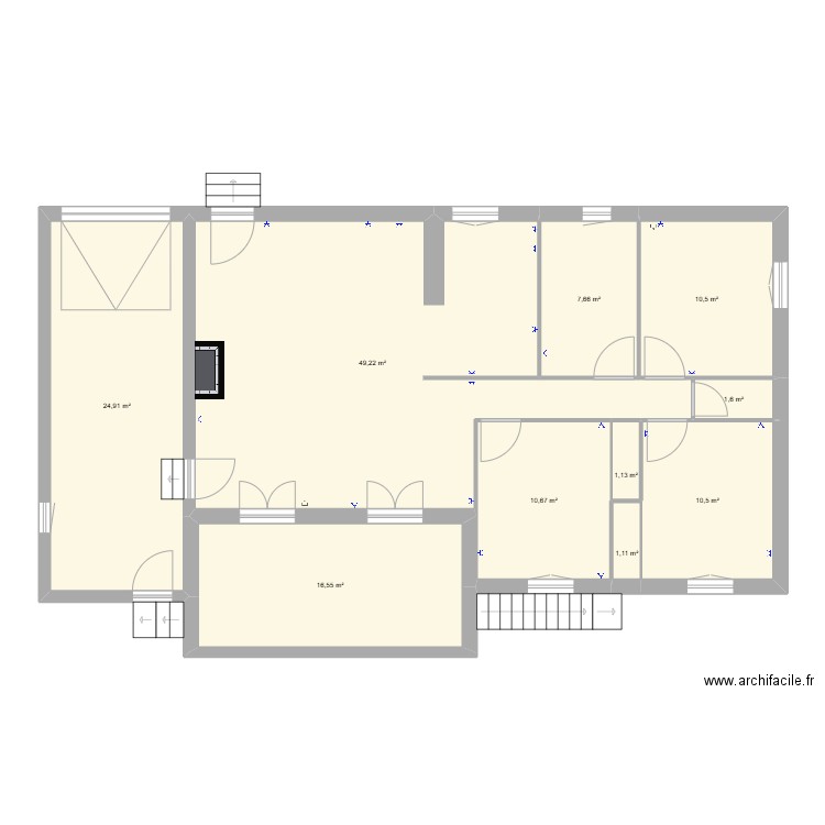 Maison Bagard vide. Plan de 10 pièces et 134 m2