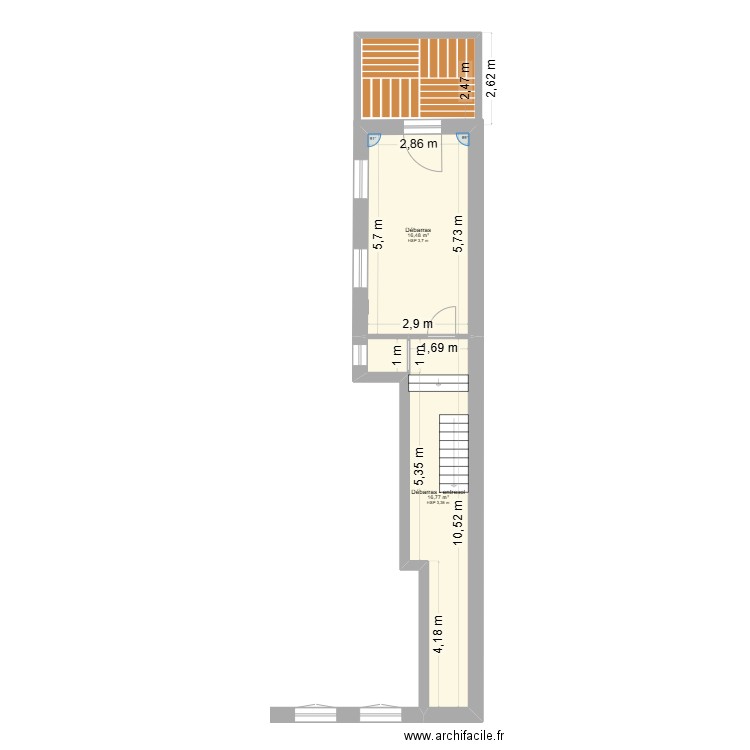 ENTRESOL. Plan de 2 pièces et 33 m2