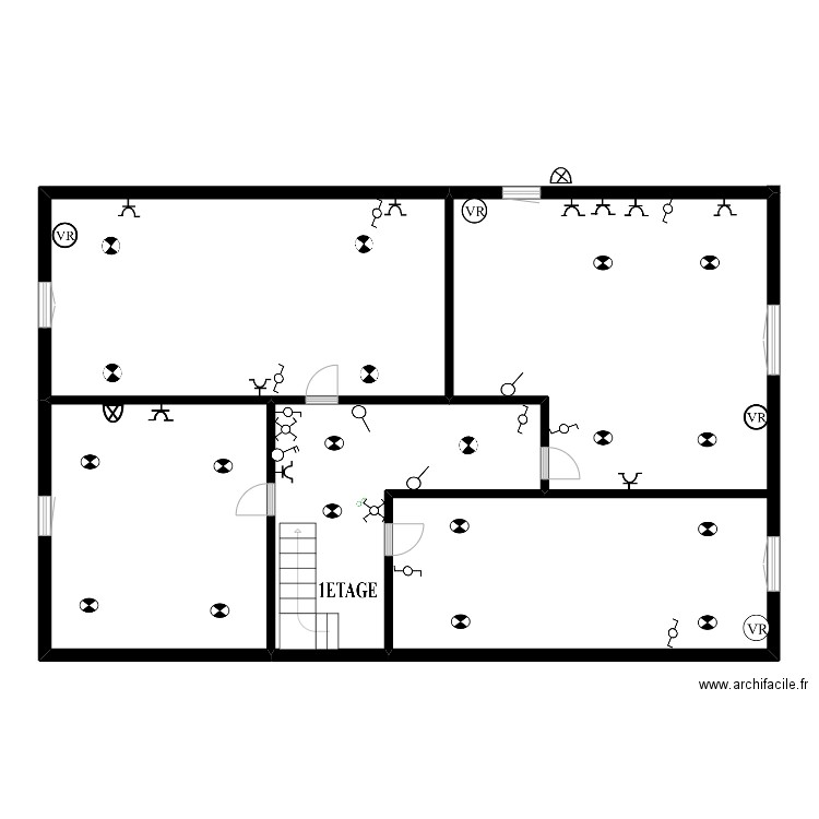 nbv. Plan de 4 pièces et 154 m2
