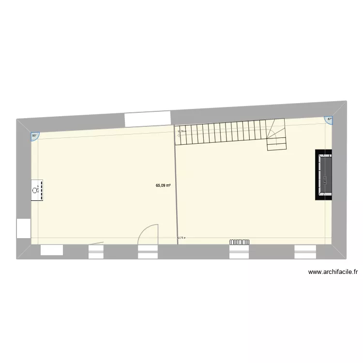 RDC Sud Est. Plan de 1  et 65 m²